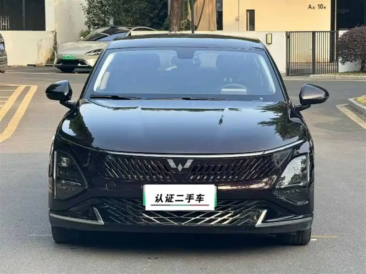 SGMW WULING STARLIGHT  2024