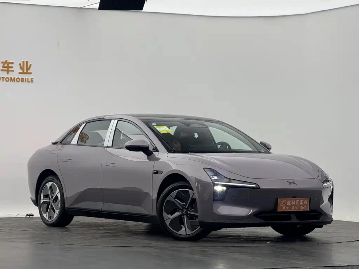 XPENG MOTORS MONA M03