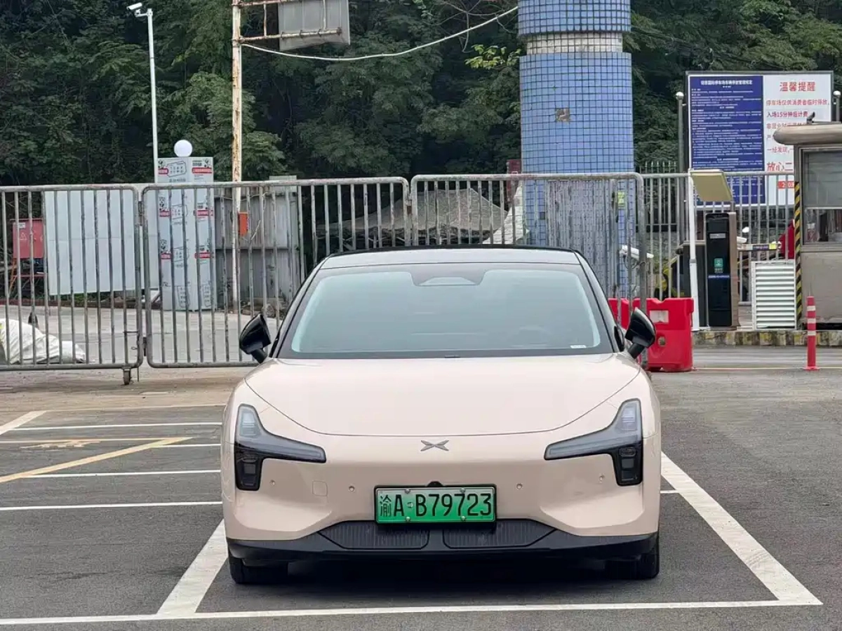 XPENG MOTORS MONA M03