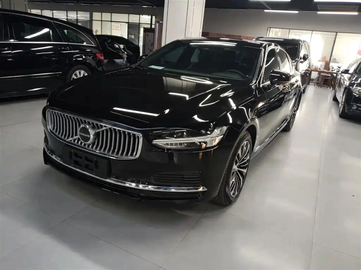 VOLVO S90 NEW ENERGY  2025