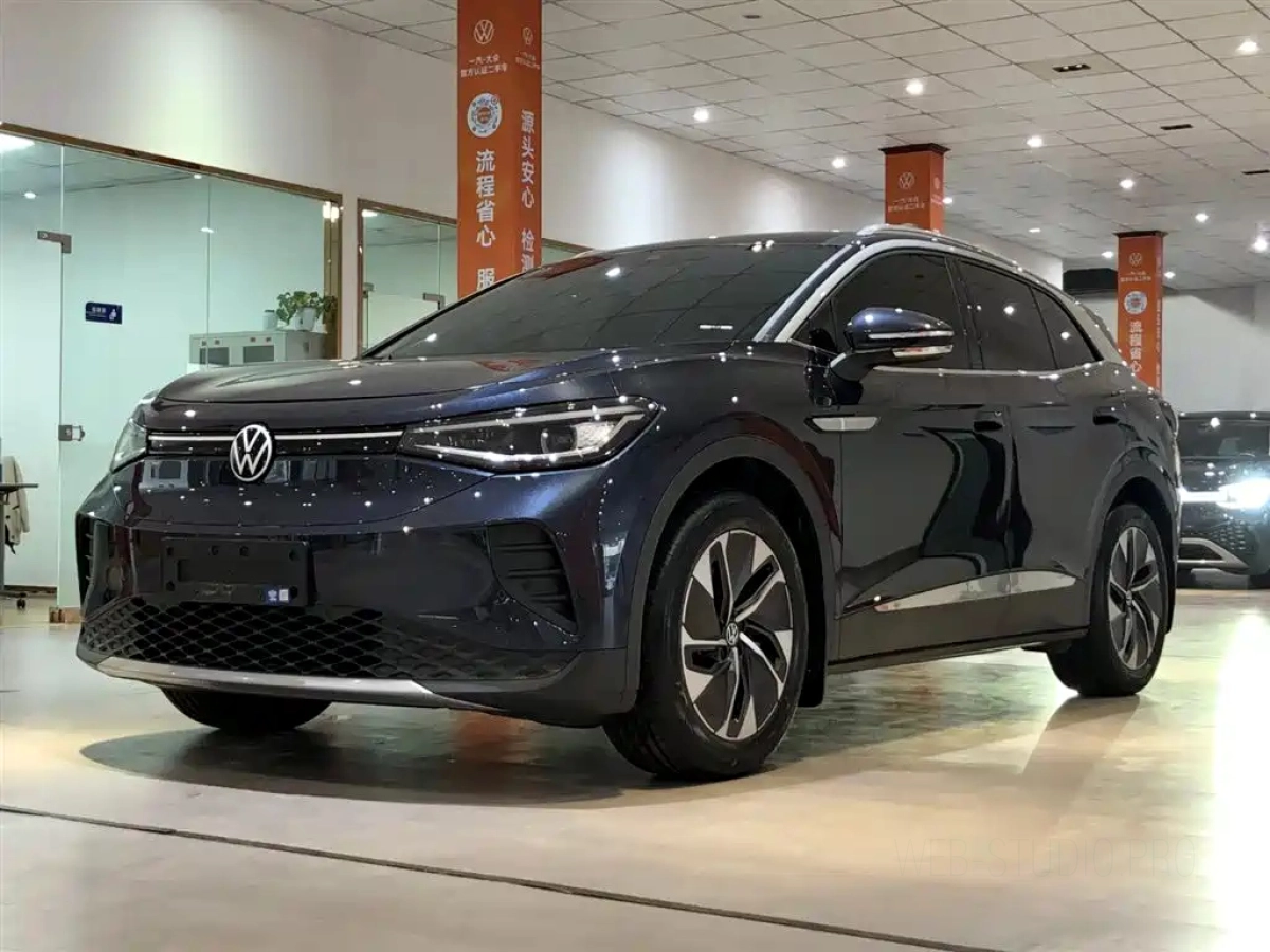 VOLKSWAGEN ID.4 CROZZ  2025