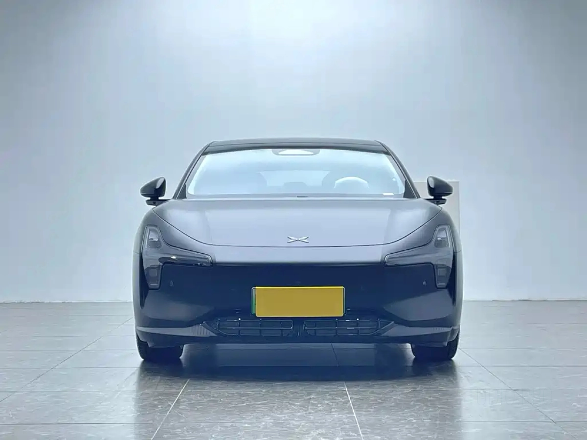 XPENG MOTORS MONA M03