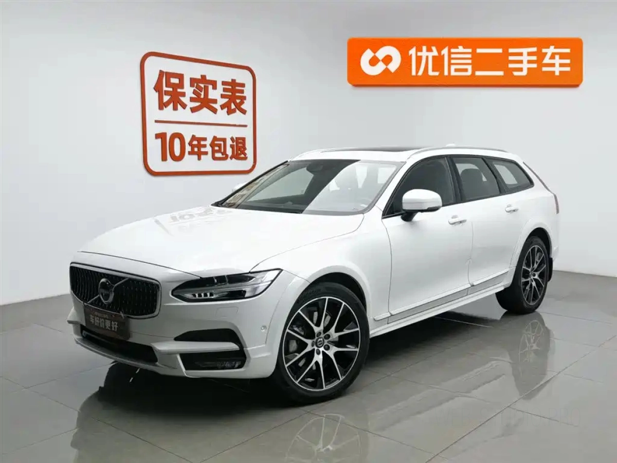 VOLVO V90  2020