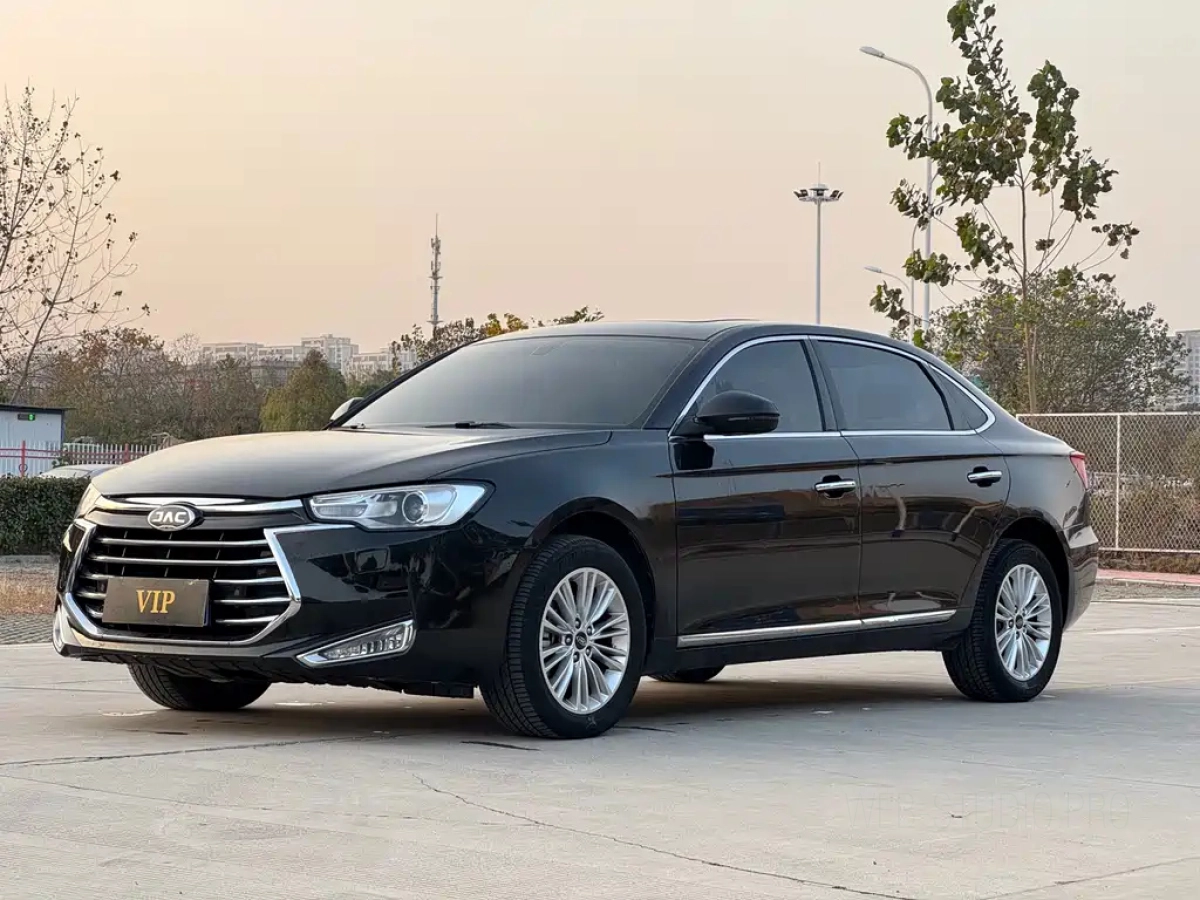 JAC REFINE A60  2019