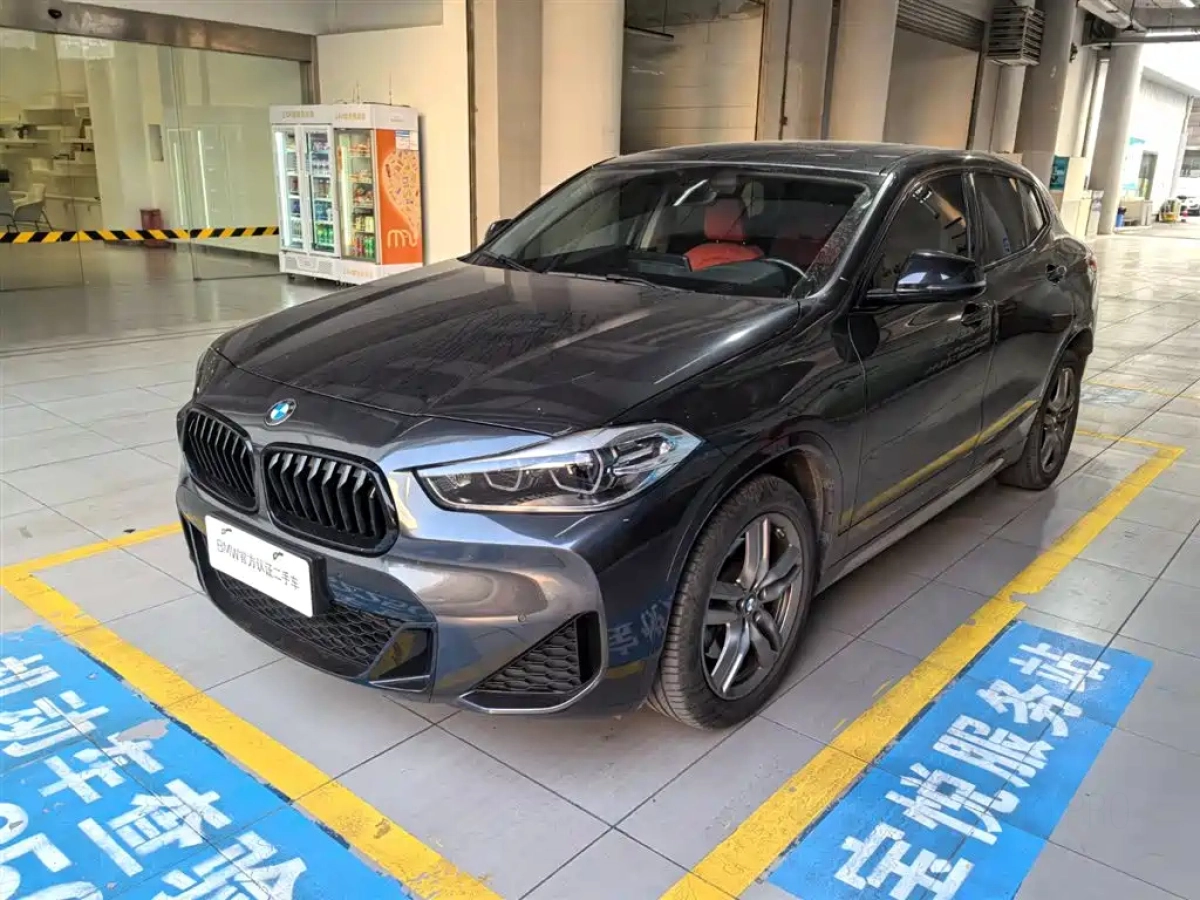 BMW X2