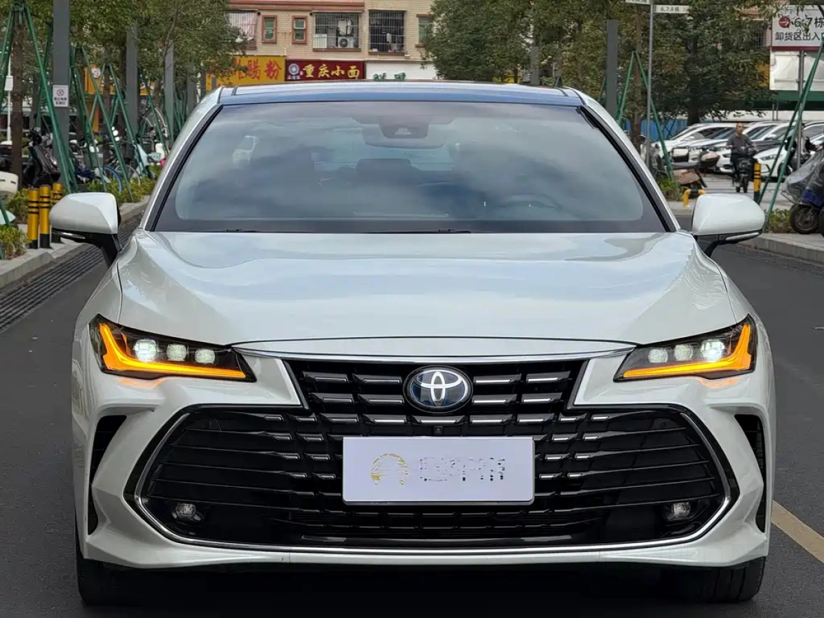 TOYOTA AVALON