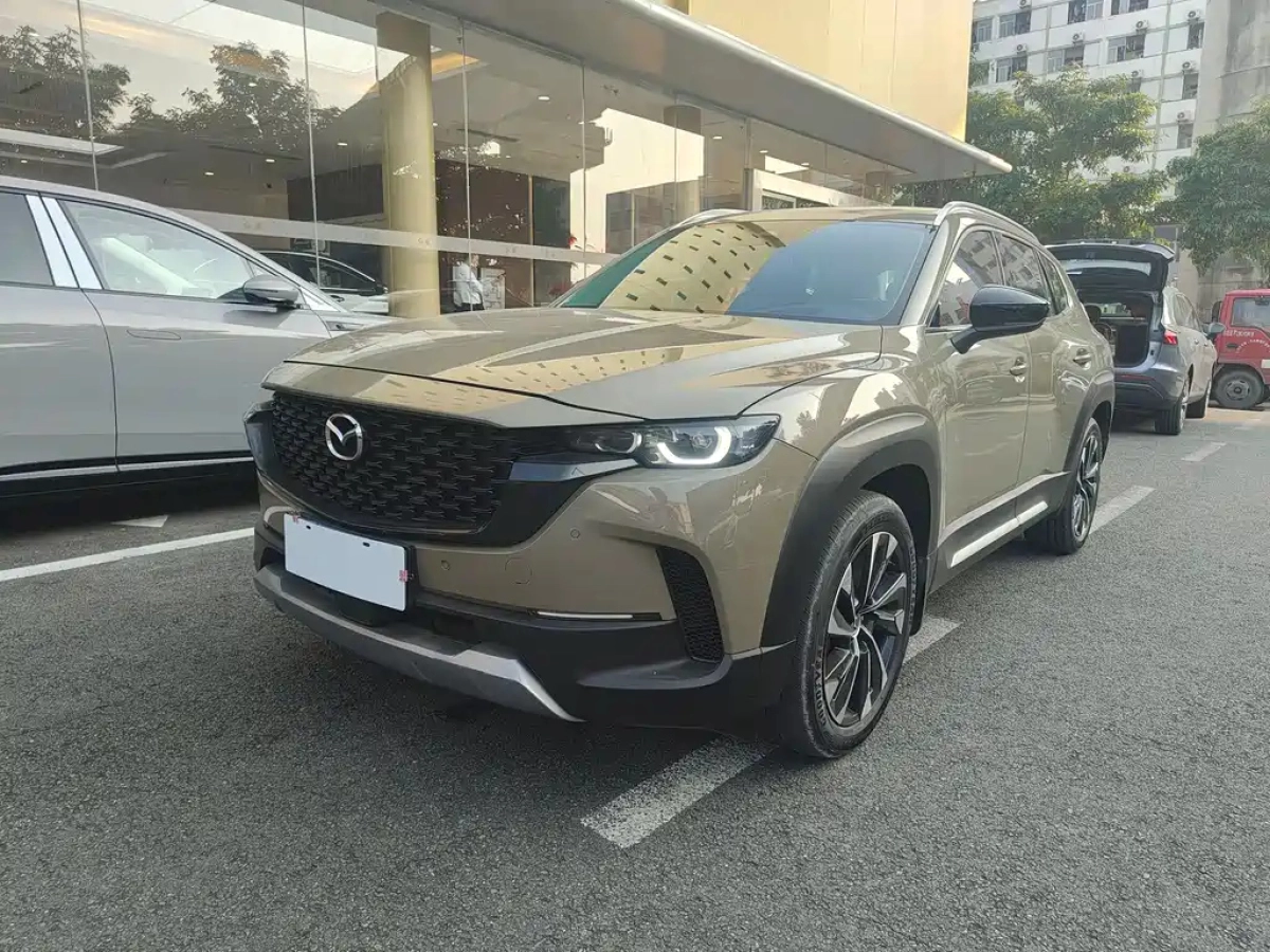 MAZDA CX-50行也