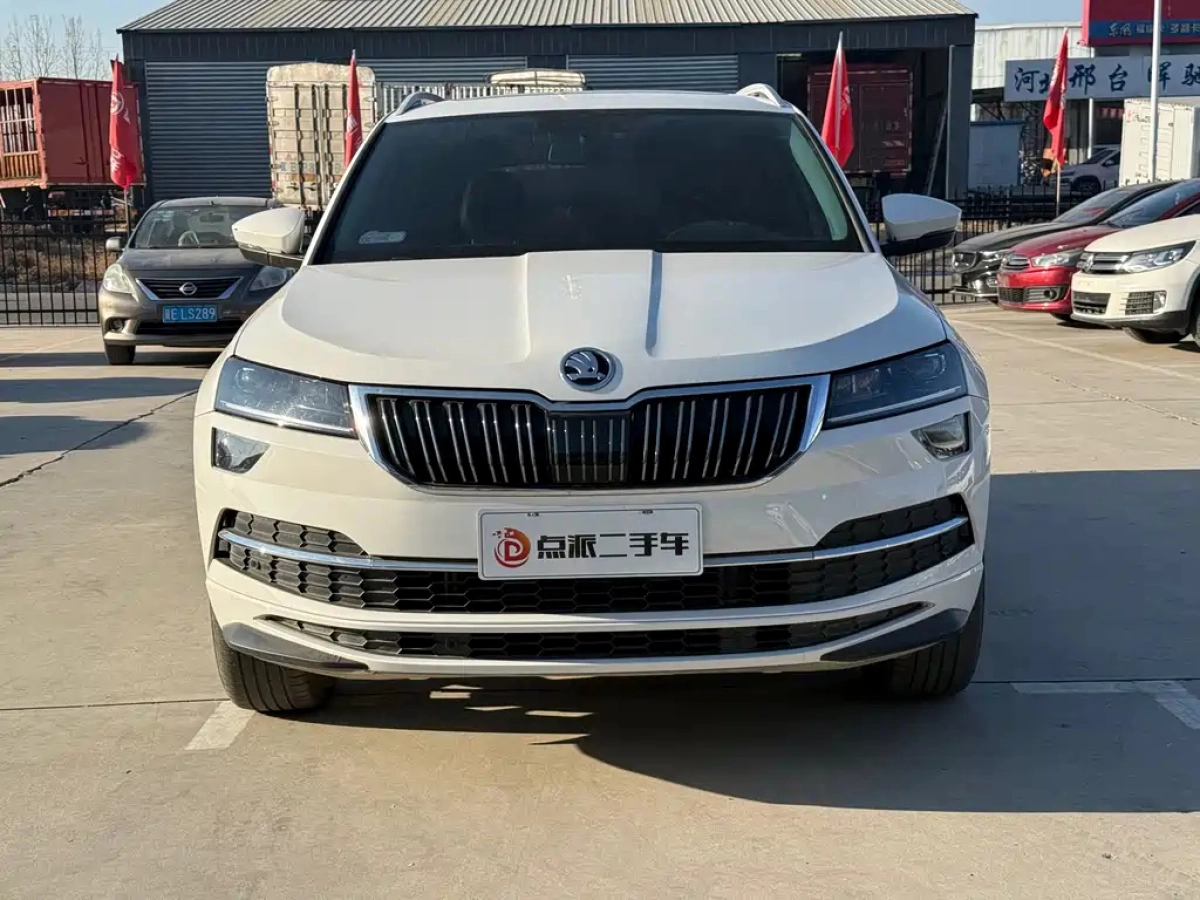 SKODA KAROQ
