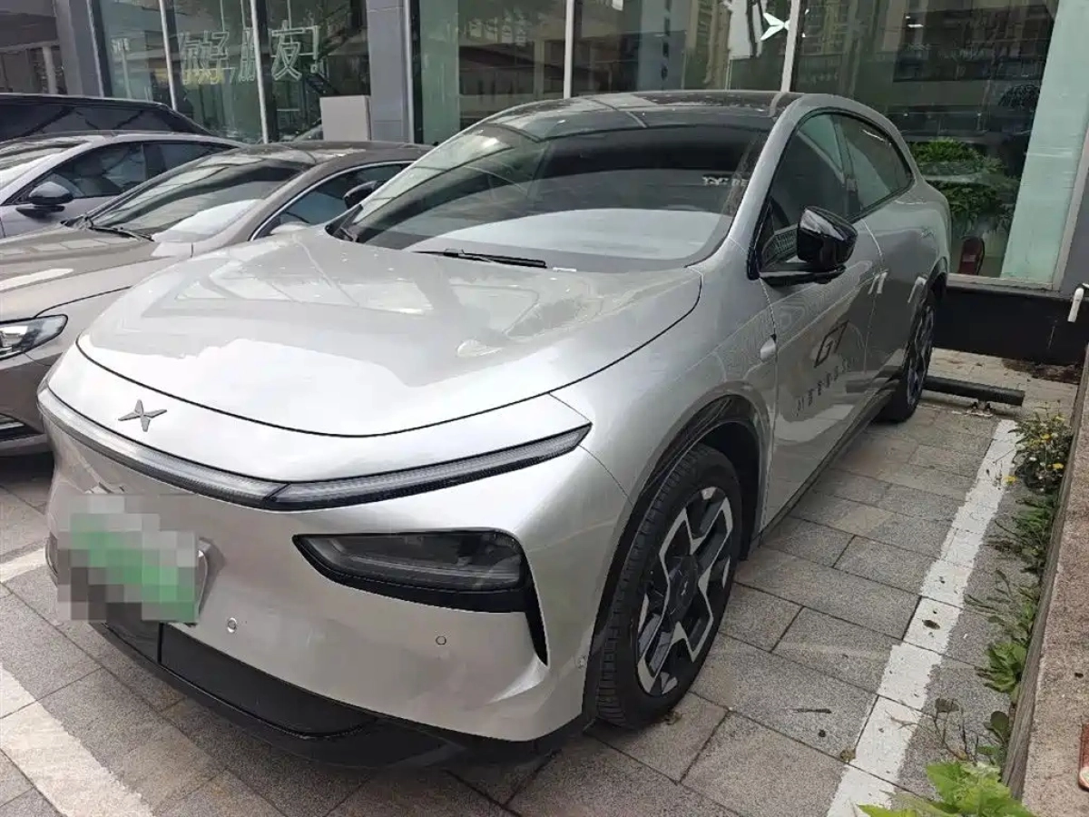 XPENG MOTORS G7  2025