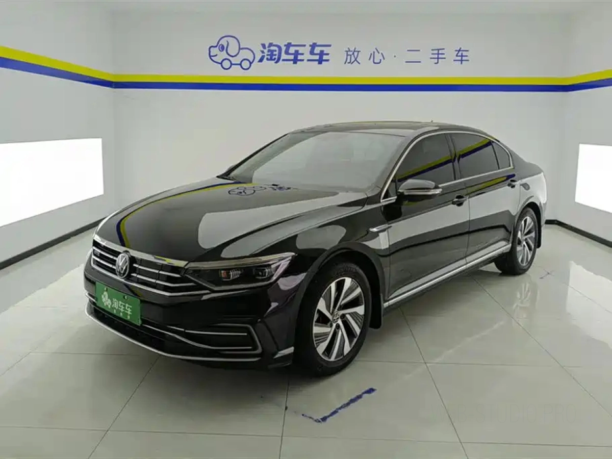 VOLKSWAGEN MAGOTAN GTE PLUG IN HYBRID  2024