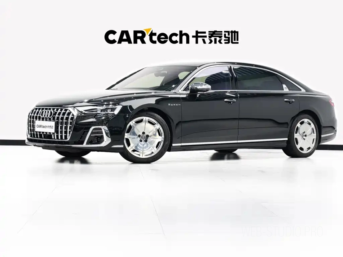 AUDI A8  2025