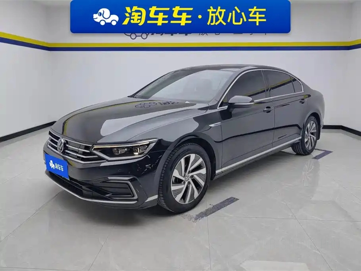 VOLKSWAGEN MAGOTAN GTE PLUG IN HYBRID  2024