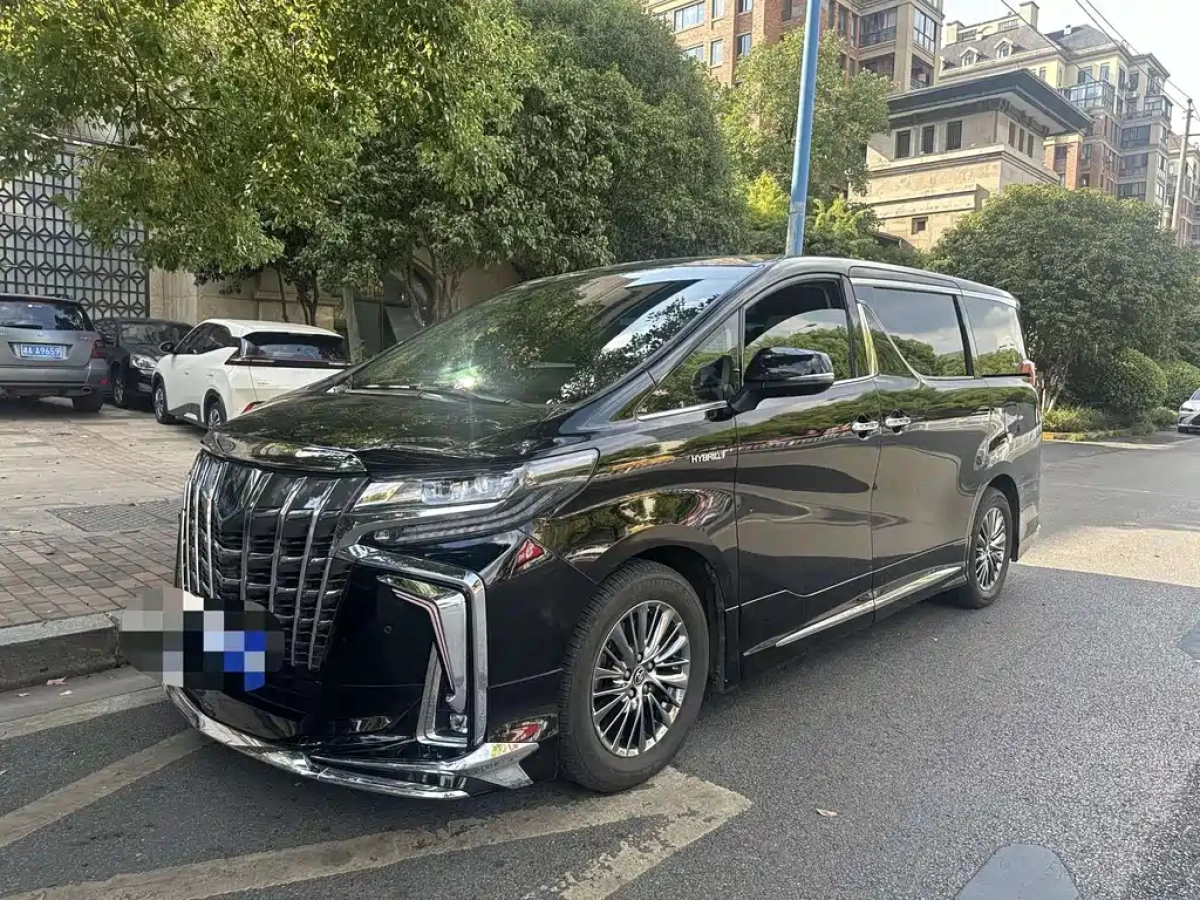 TOYOTA ALPHARD