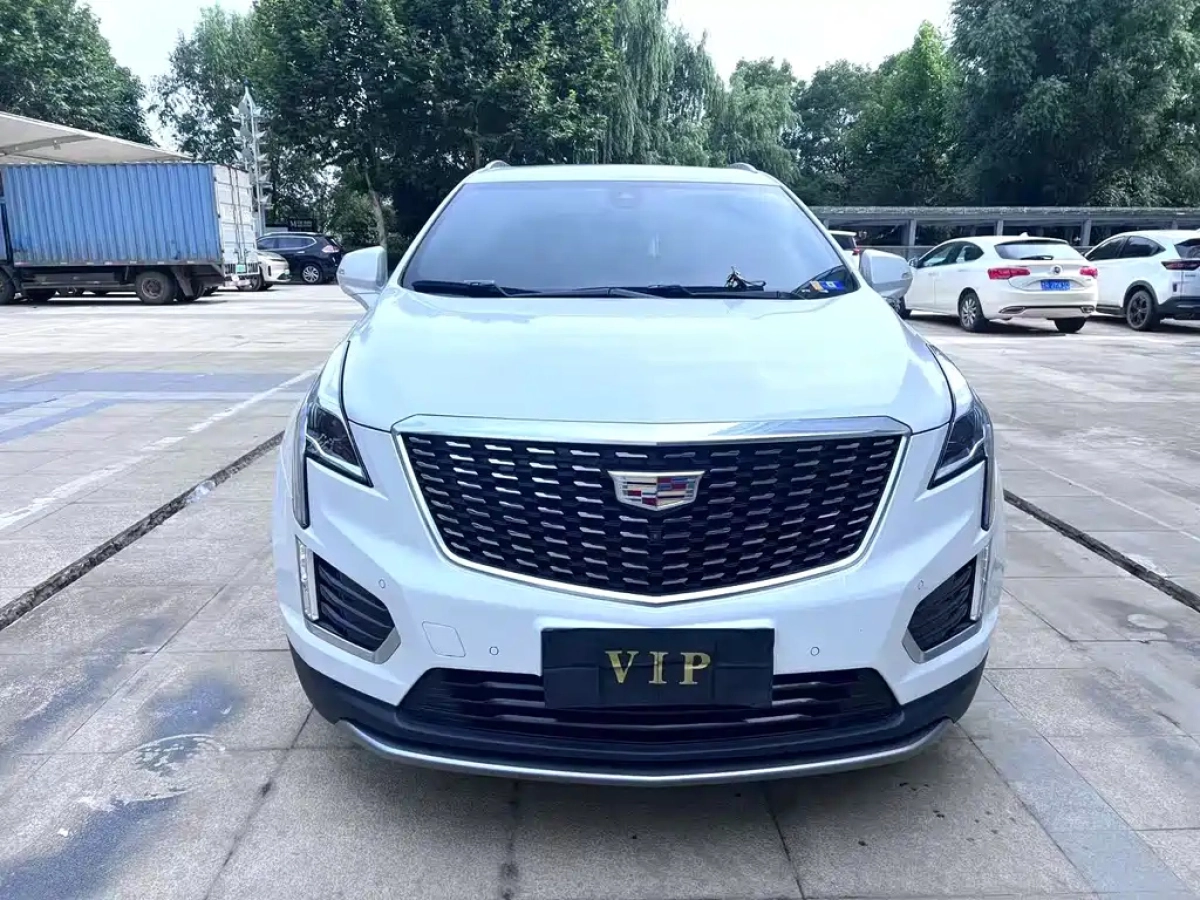CADILLAC XT5
