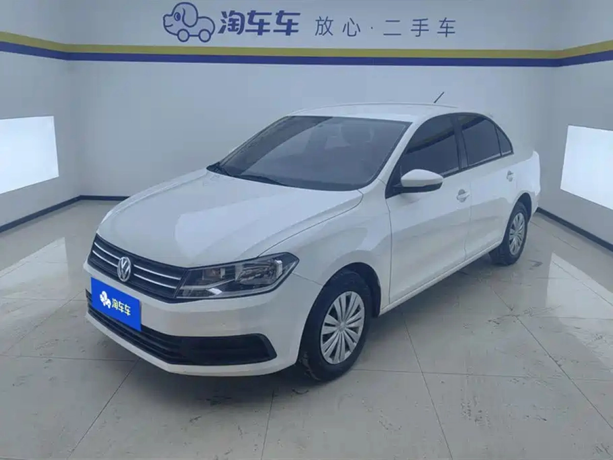 VOLKSWAGEN SANTANA  2021