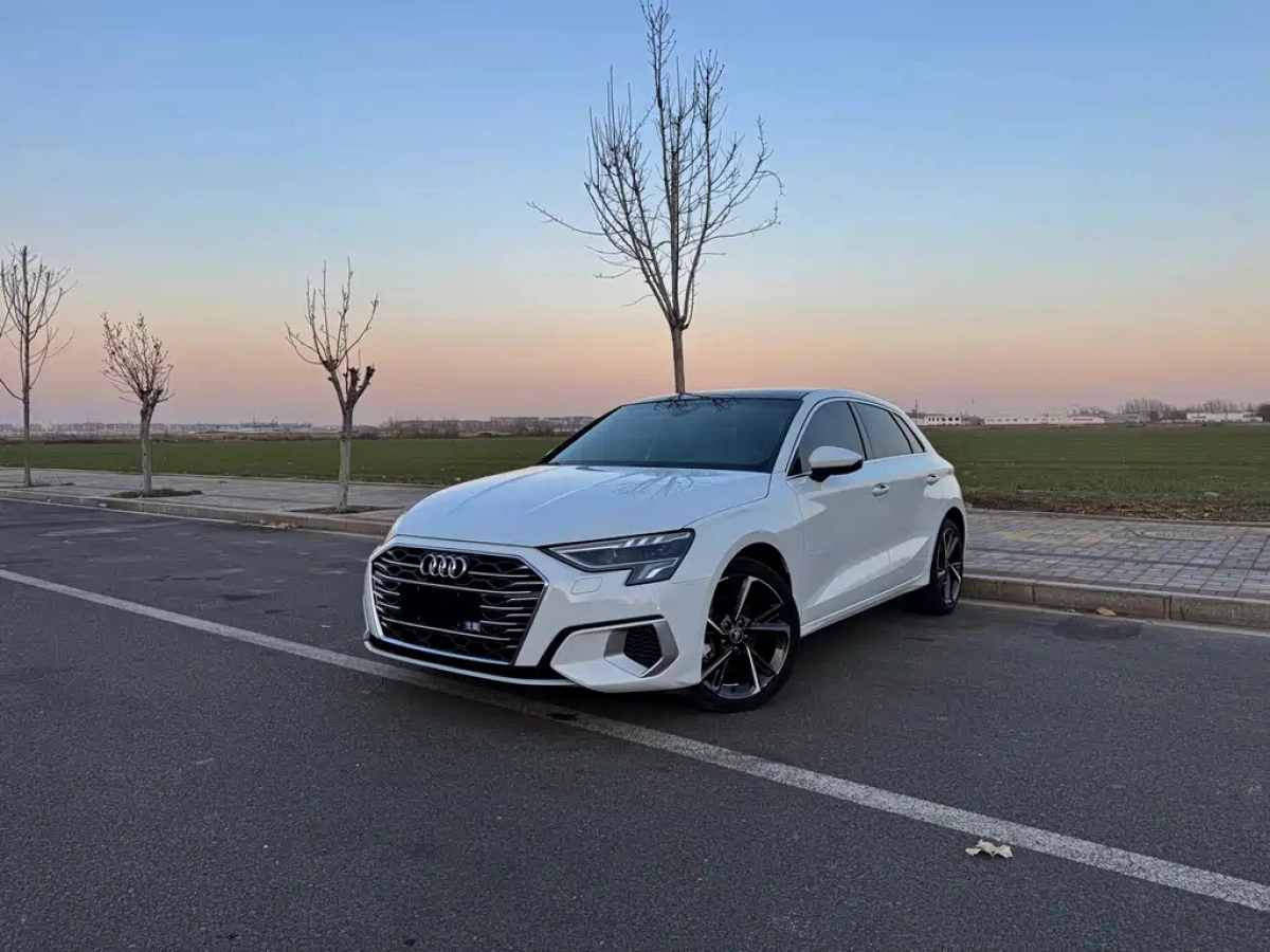 AUDI A3  2022