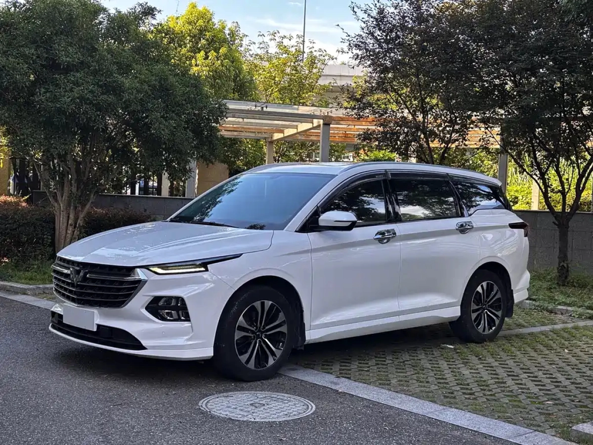 SGMW WULING KAIJIE  2021