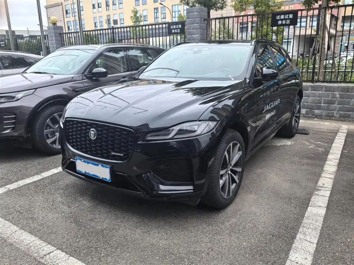 JAGUAR F-PACE  2023
