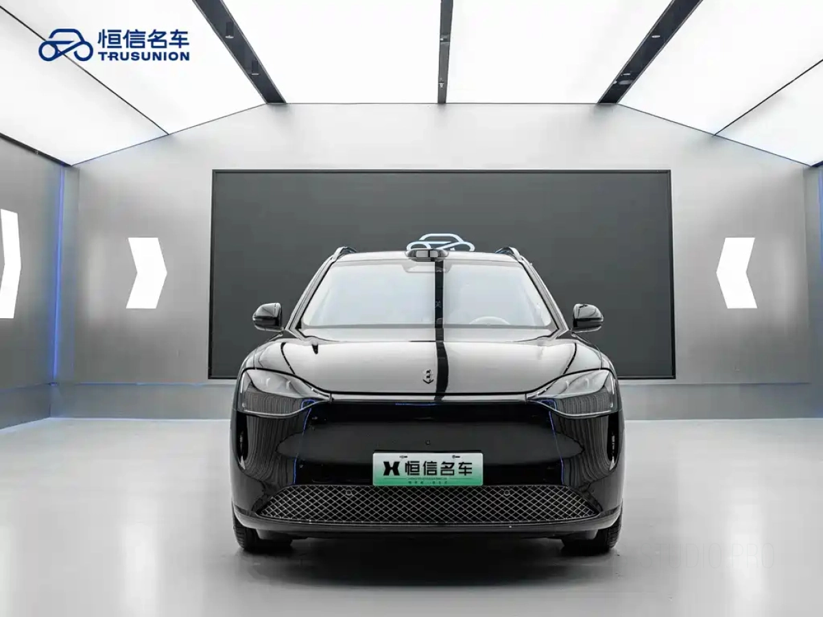 HUAWEI HARMON AITO M9