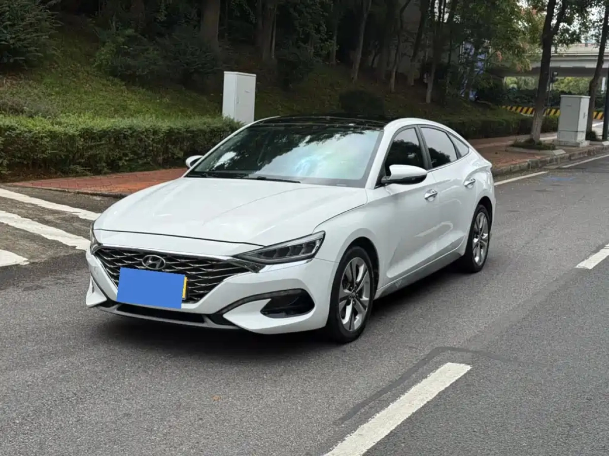 HYUNDAI LAFESTA  2020