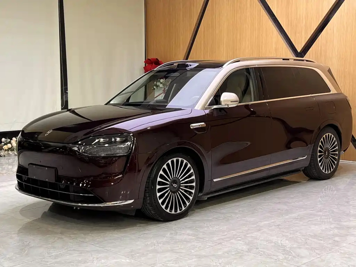 HUAWEI HARMON AITO M9  2025