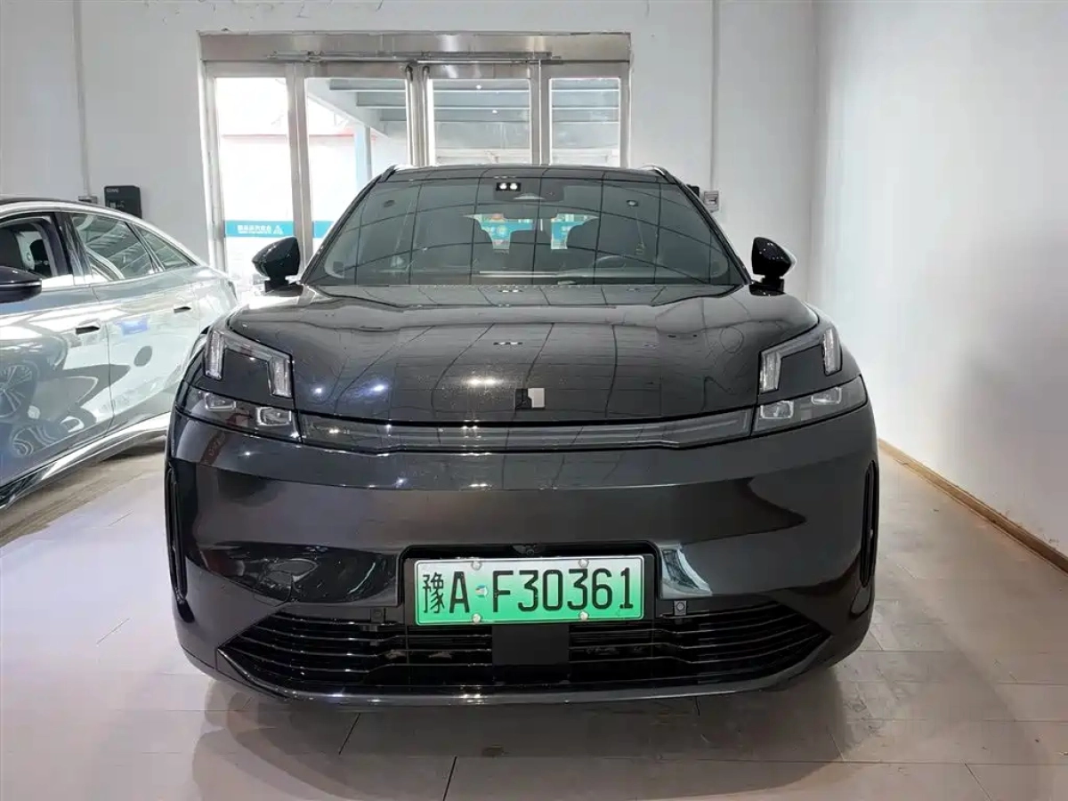 LYNK&CO 08 NEW ENERGY