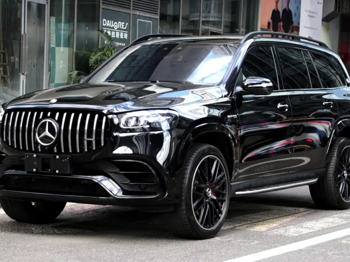 MERCEDES BENZ GLS AMG  2024