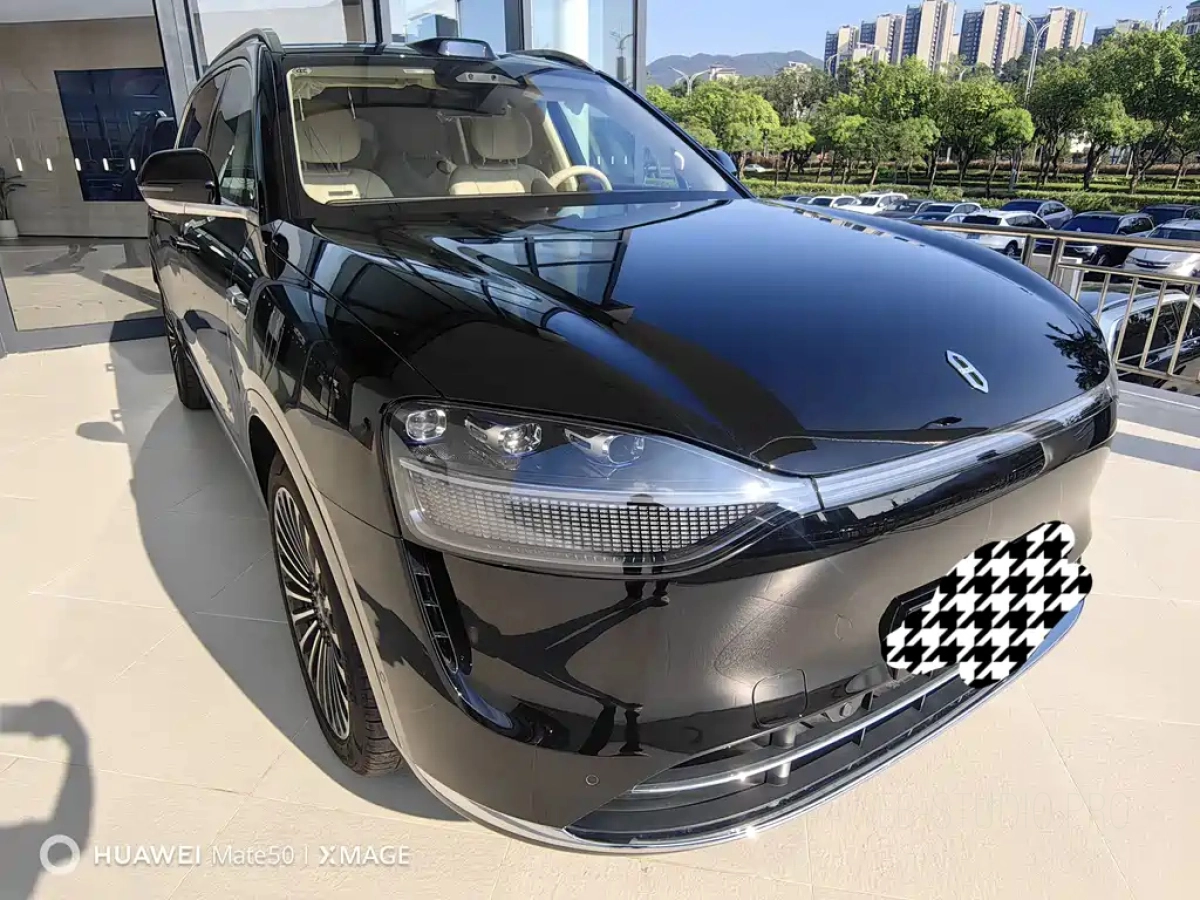 HUAWEI HARMON AITO M9