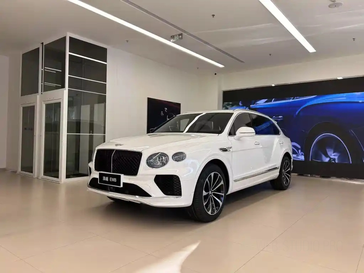 BENTLEY BENTAYGA  2025