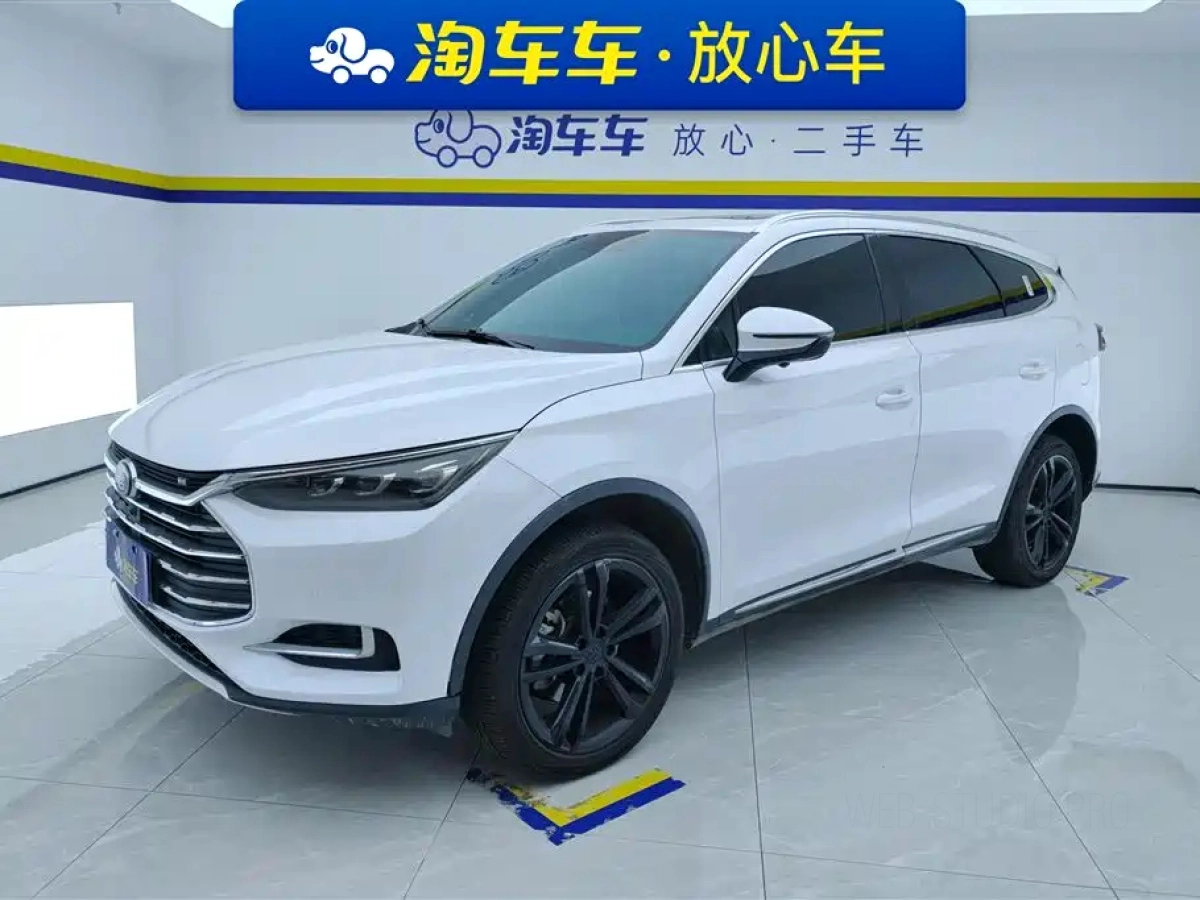 BYD TANG  2021