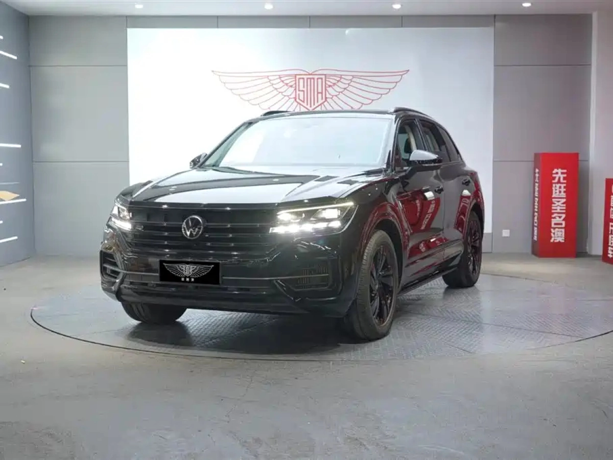 VOLKSWAGEN TOUAREG