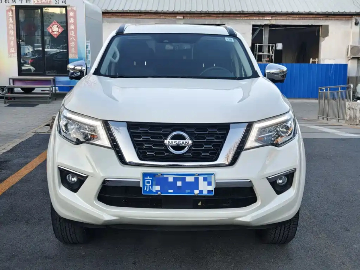 NISSAN TERRA