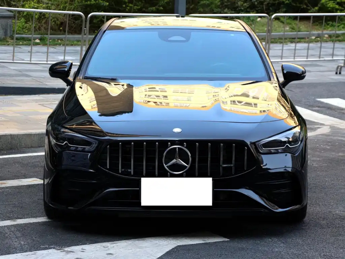 MERCEDES BENZ CLA AMG