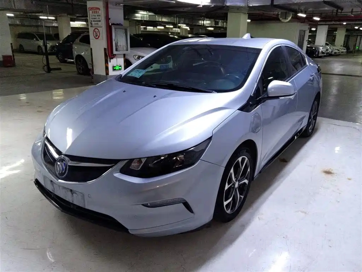 BUICK VELITE 5  2019