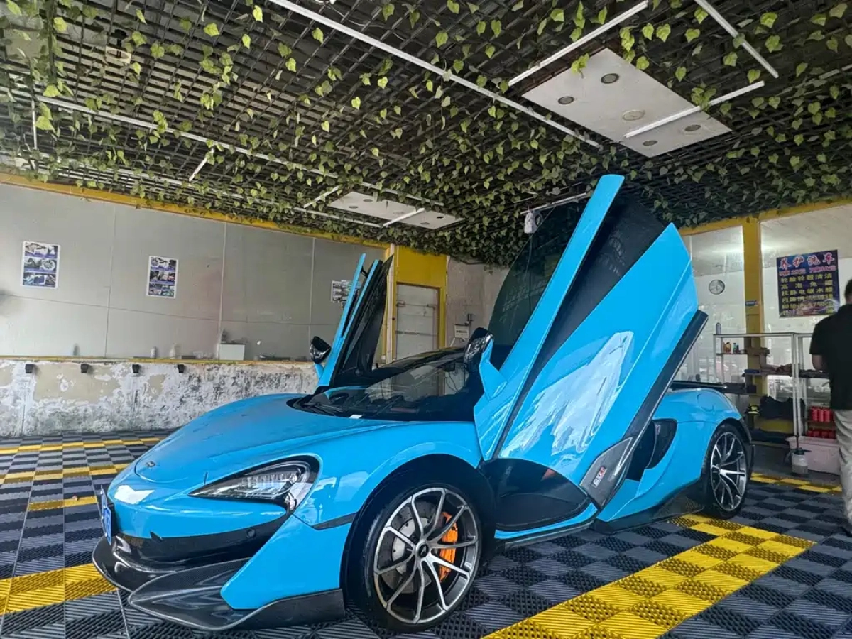 MCLAREN 540C  2019