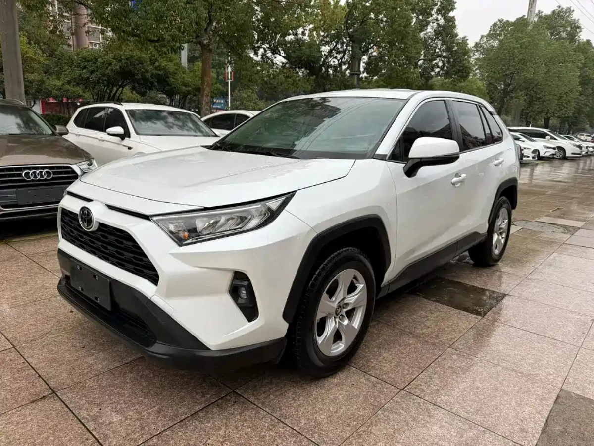 TOYOTA RAV4 RONGFANG  2024