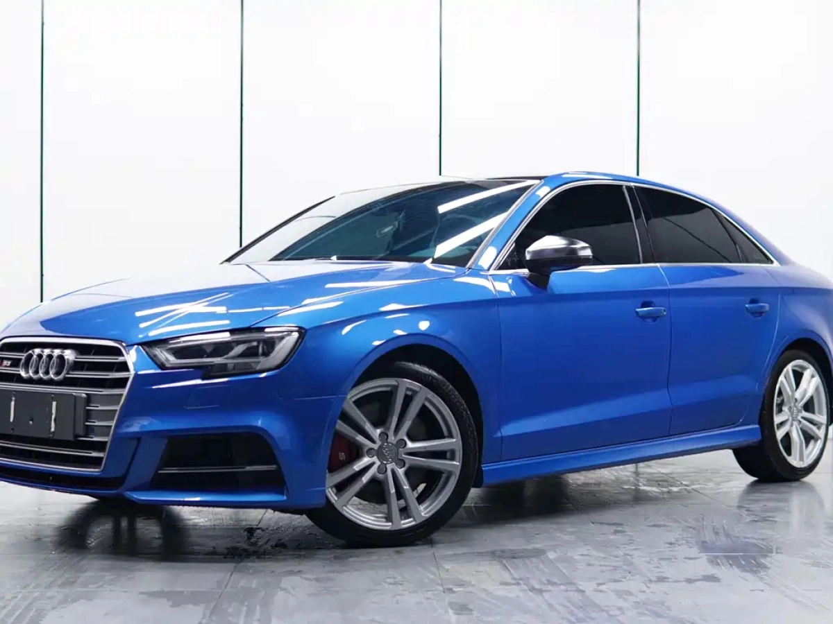 AUDI S3  2019