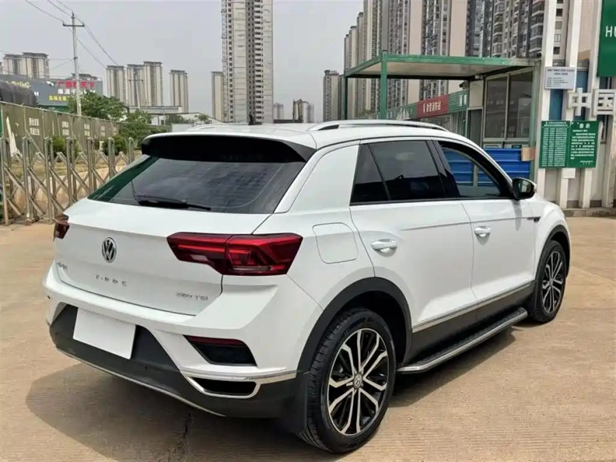 VOLKSWAGEN T-ROC TANGE