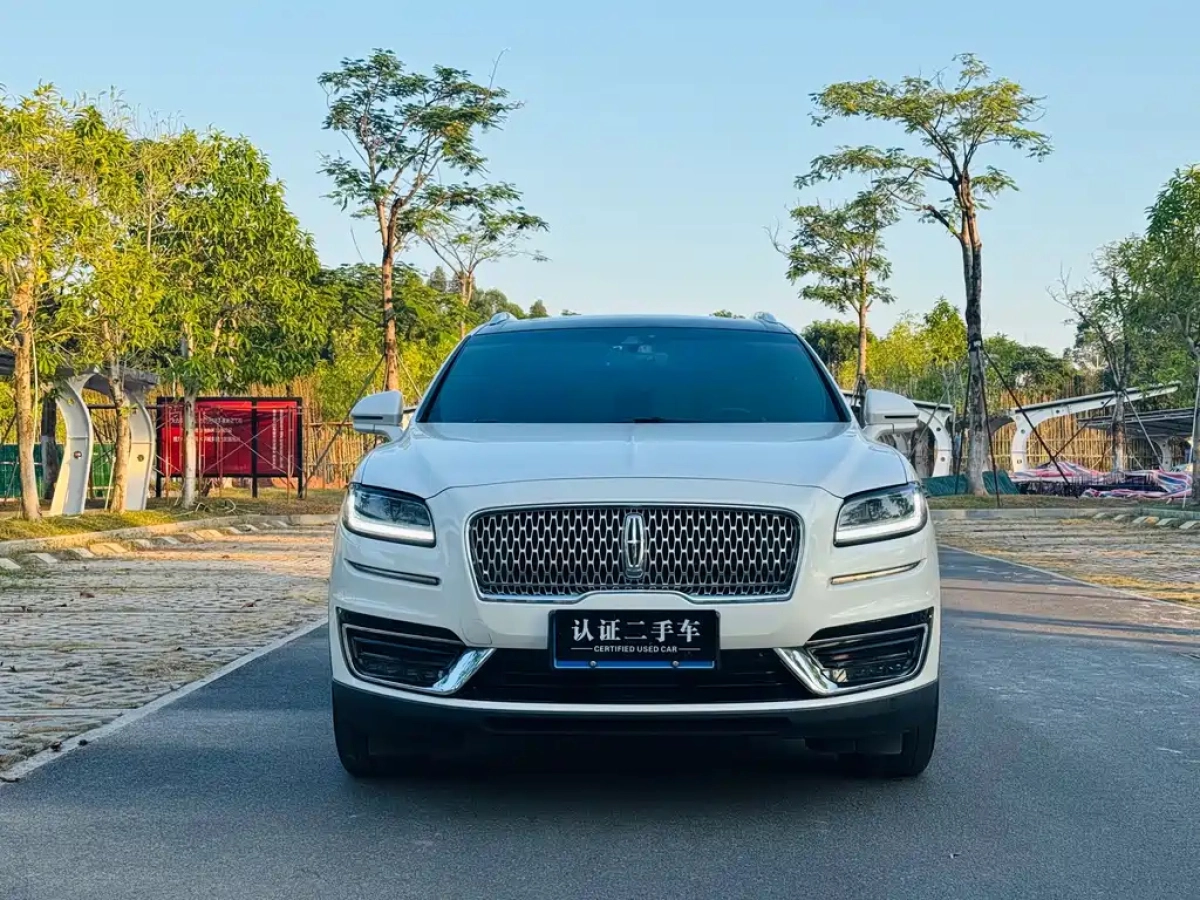 LINCOLN NAVIGATOR IMPORT