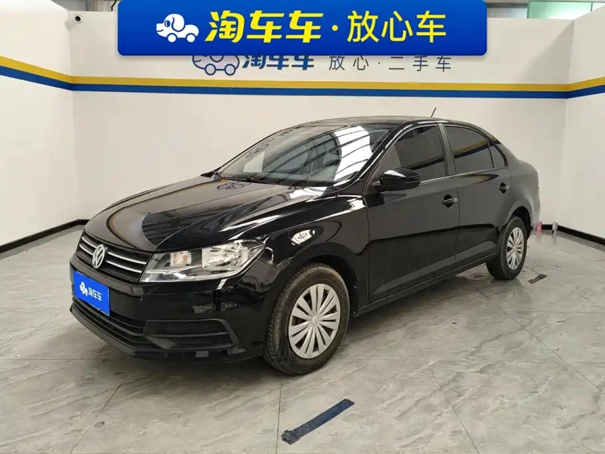 VOLKSWAGEN SANTANA  2019