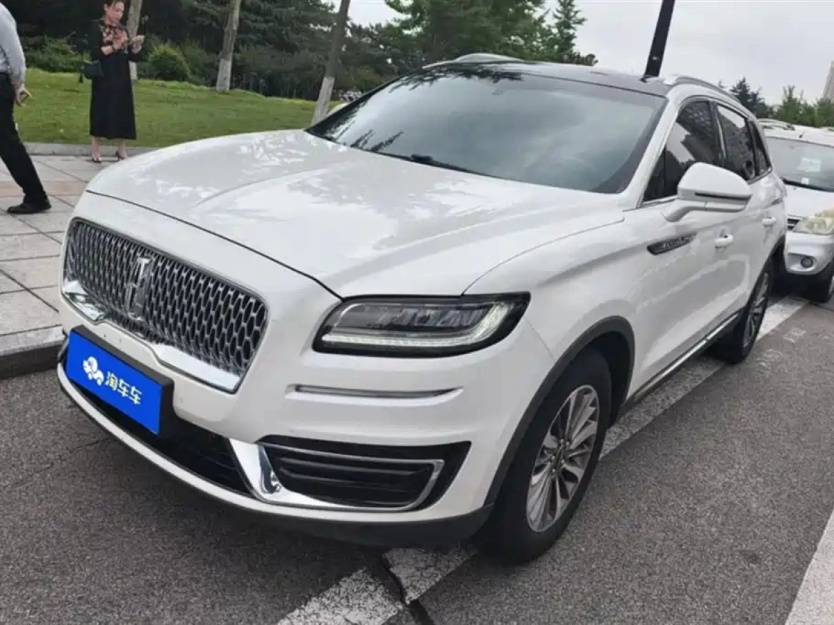 LINCOLN NAVIGATOR IMPORT  2020