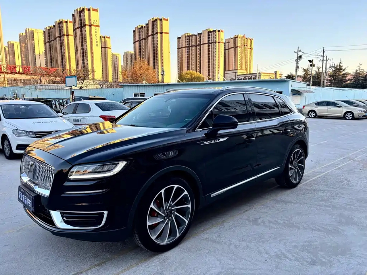 LINCOLN NAVIGATOR IMPORT  2020