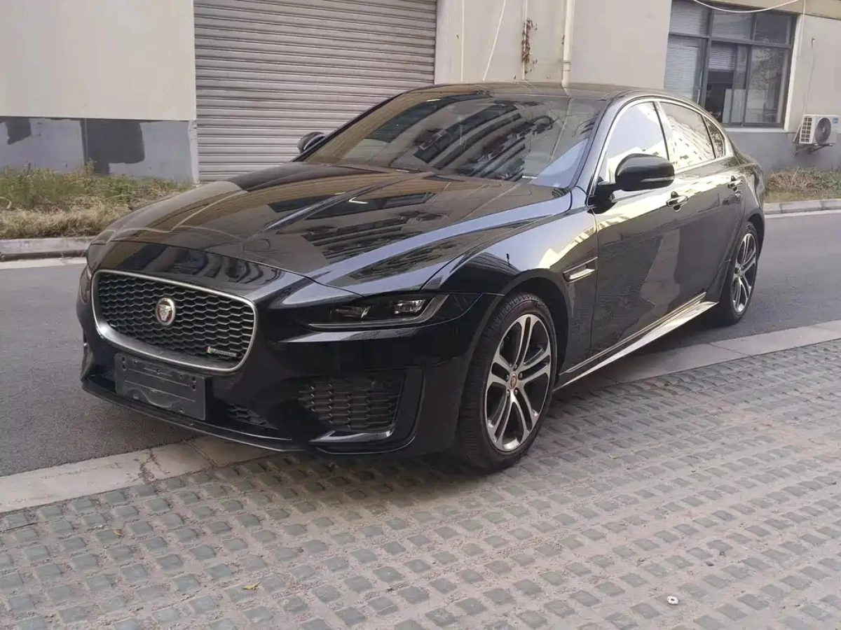 JAGUAR XEL  2022