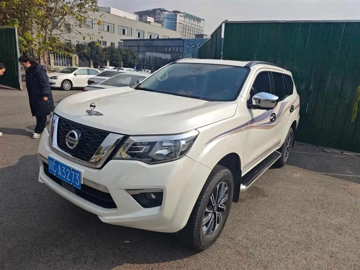 NISSAN TERRA  2020