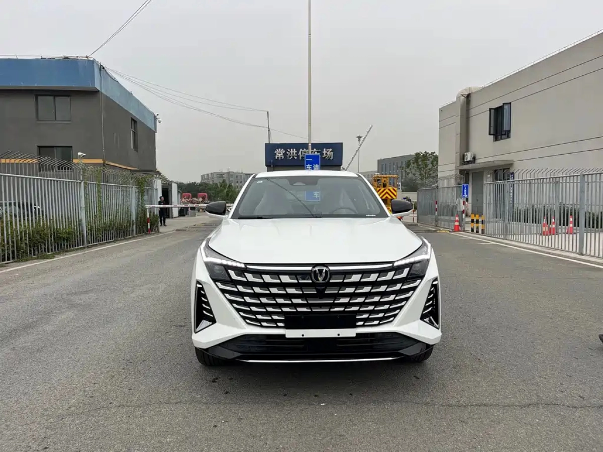 CHANGAN UNI-Z