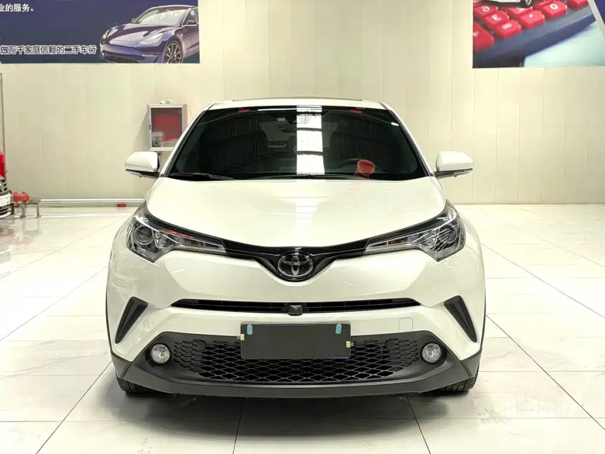 TOYOTA C-HR