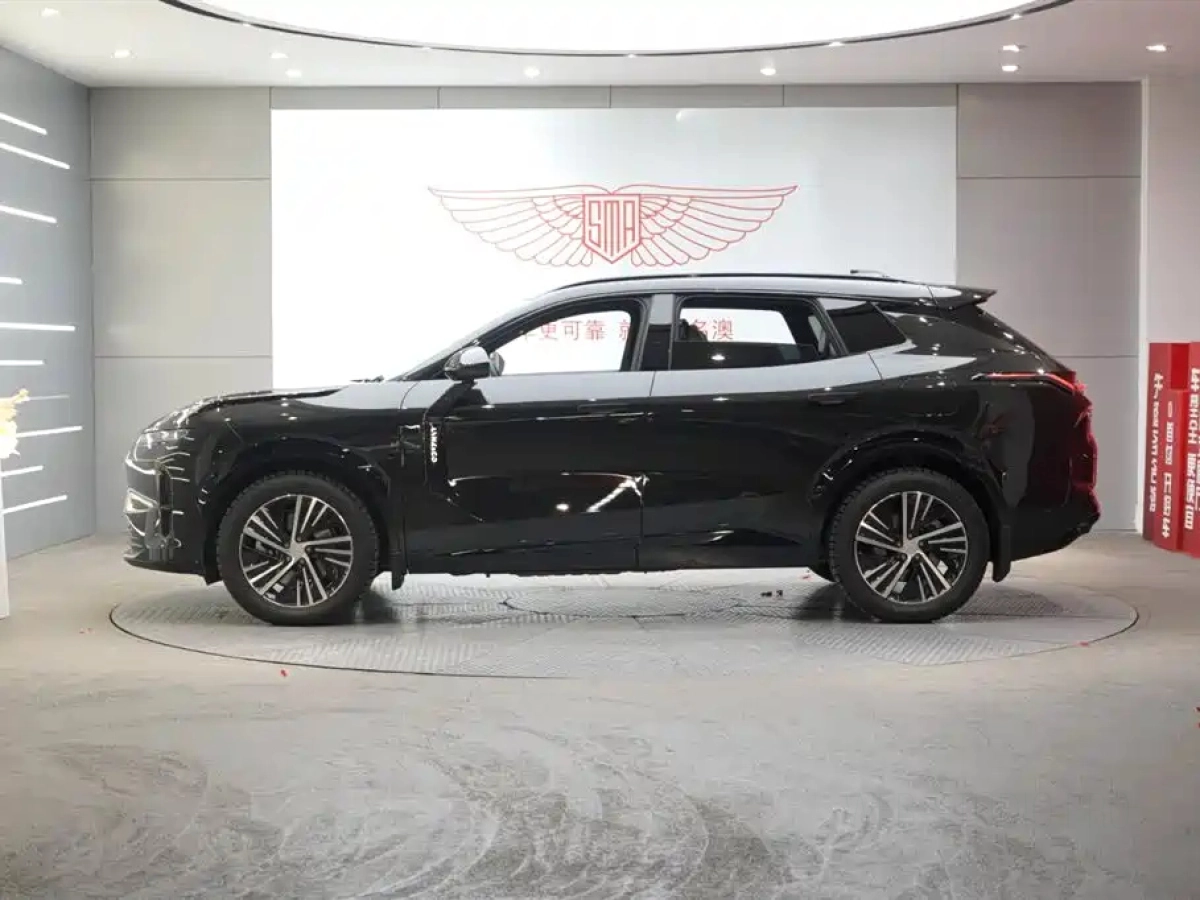 LYNK&CO 08 NEW ENERGY