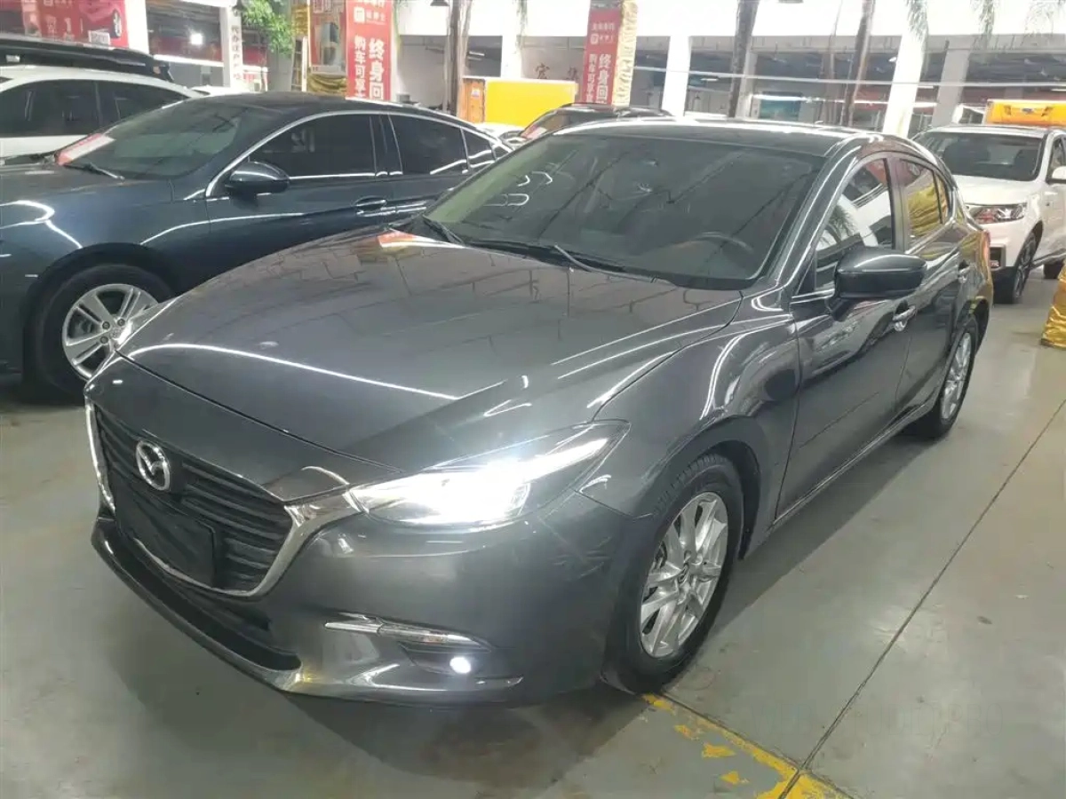 MAZDA 3 AXELA