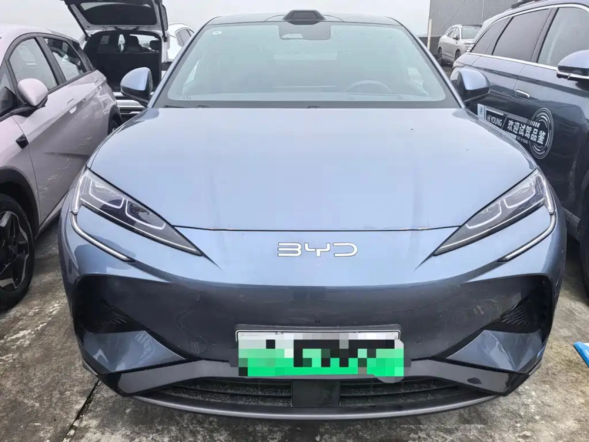 BYD SEALION 07 EV  2025