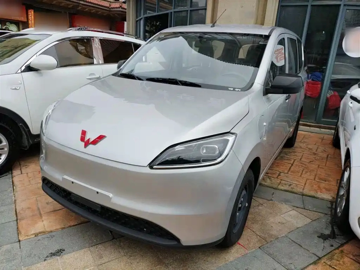 SGMW WULING HONGGUANG NEW ENERGY  2025